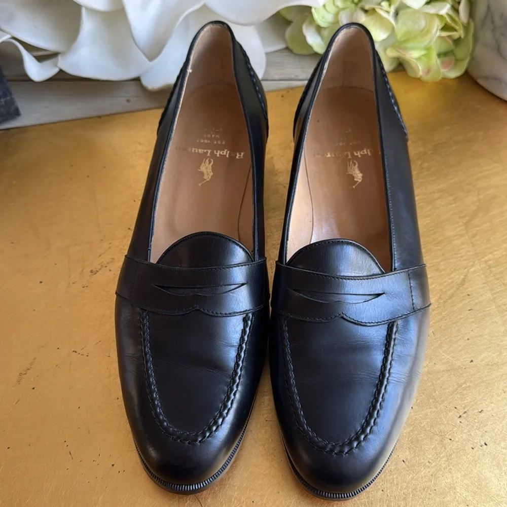 Ralph Lauren Made in Italy Heeled Penny Loafer in Black Leather - Picture 2 of 16